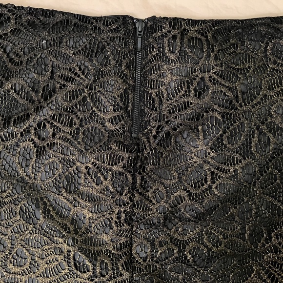 Willi Smith Metallic Bronze Lace Overlay Pencil Skirt Size 6 NWOT - Picture 6 of 8